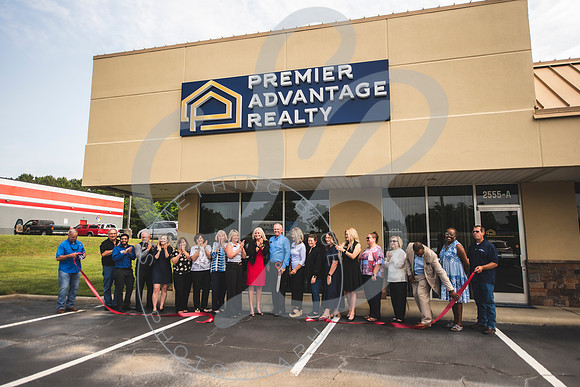 Grand Opening Premier Advantage Realty_050824_0214