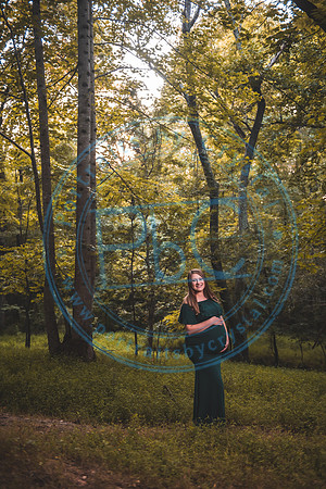 Hannah - Maternity_080921_0004_1