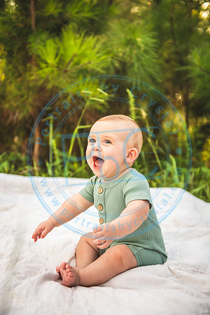 Townsend - 6 month_082621_0380