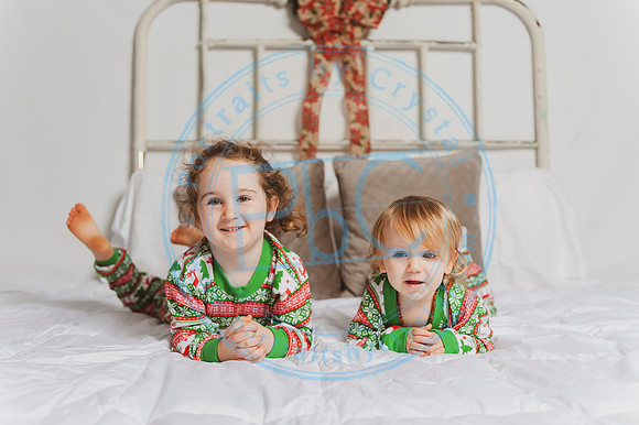 Sarah & Erin - Christmas Pajamas_110418_0029