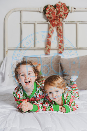Sarah & Erin - Christmas Pajamas_110418_0032