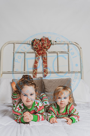 Sarah & Erin - Christmas Pajamas_110418_0101