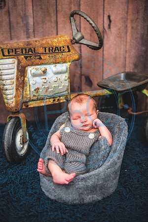 Jackson - Newborn_091221_0278