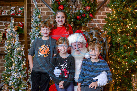 Afternoon with Santa at the Sutherland - 2018_120218_0240