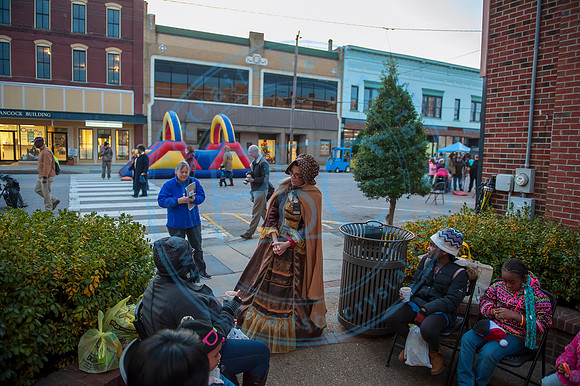 Oxford Christmas Parade_120718_0053