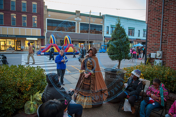 Oxford Christmas Parade_120718_0055