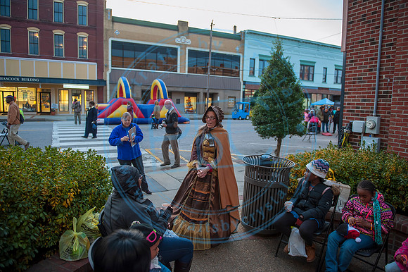 Oxford Christmas Parade_120718_0059