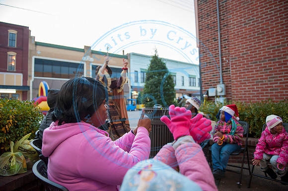 Oxford Christmas Parade_120718_0173