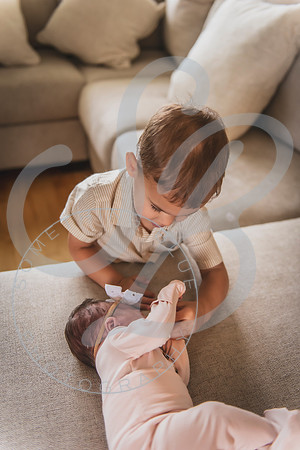 Mia - Newborn_052424_0605