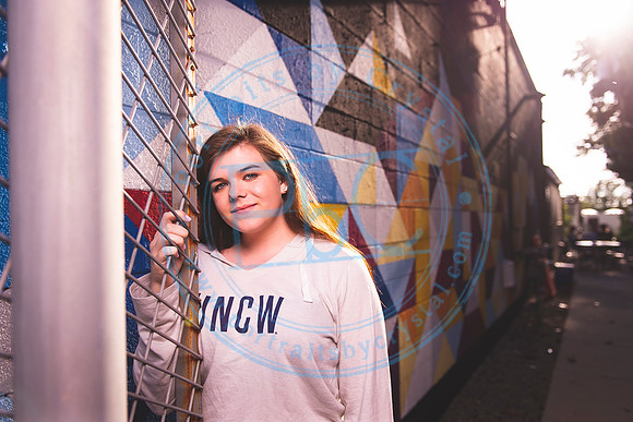 Sami - Senior_051519_0025