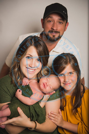 David - Newborn_051719_0127