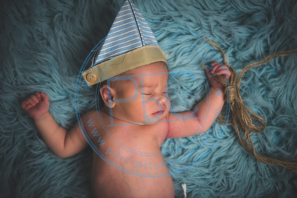 David - Newborn_051719_0389