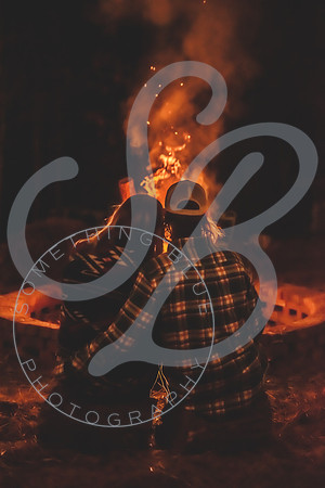 Thomas Family Fire Pit Photos_121623_0305