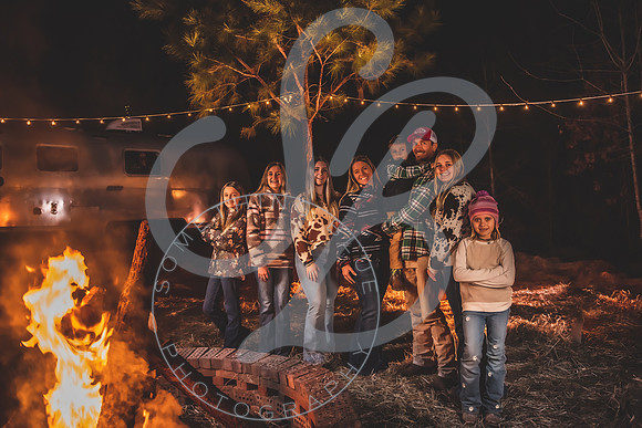 Thomas Family Fire Pit Photos_121623_0395