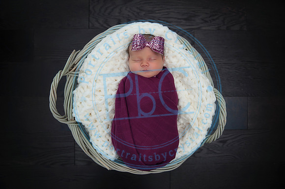 Taylor Moran - Newborn_052019_0011_1