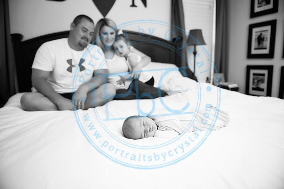Taylor Moran - Newborn_052019_0151