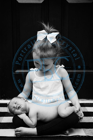 Taylor Moran - Newborn_052019_0233