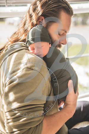 August - Newborn_101521_0175