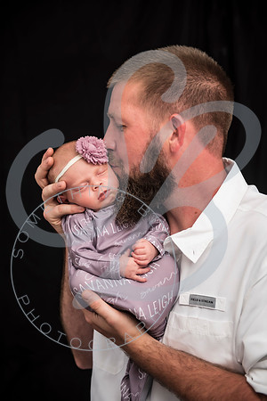Savanna - Newborn_101621_0113