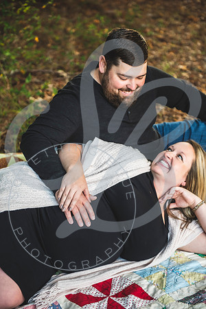 Chelsie - Maternity_102421_0125