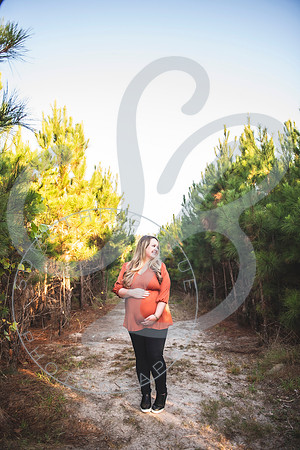 Chelsie - Maternity_102421_0290