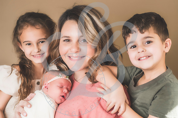 Everleigh - Newborn_030422_0145