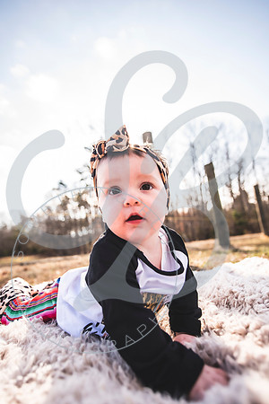 Whitfield Twins - 8 Month_011422_0312