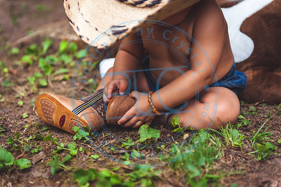 Adriel - 6 Months_080219_0122