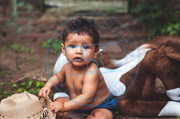 Adriel - 6 Months_080219_0124