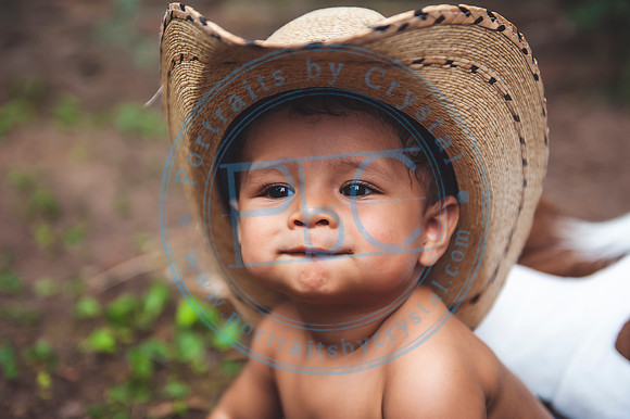 Adriel - 6 Months_080219_0158