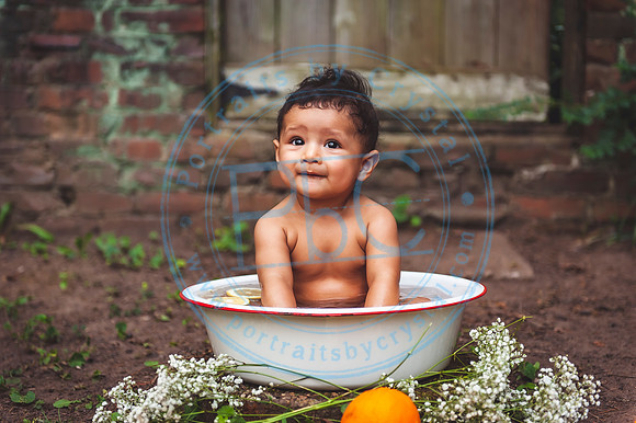 Adriel - 6 Months_080219_0220