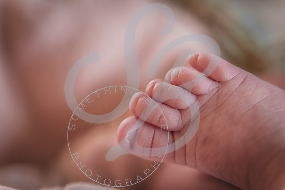 Mia - Newborn_052424_0654