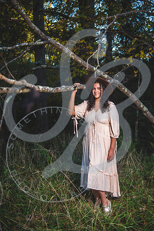 Esther - Senior_102721_0504