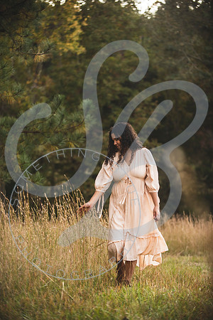 Esther - Senior_102721_0428