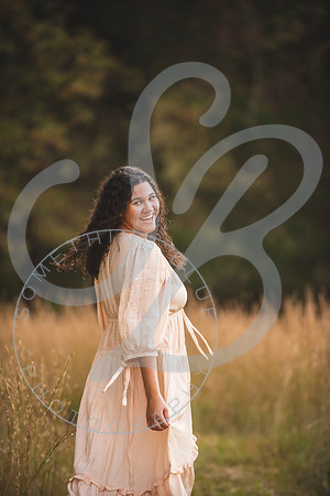 Esther - Senior_102721_0409