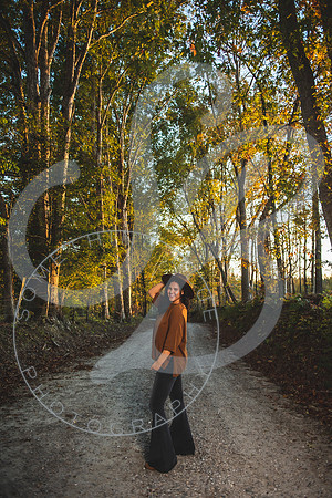 Esther - Senior_102721_0308
