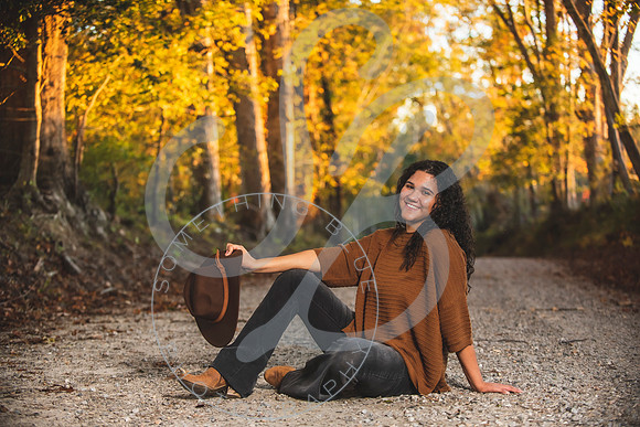 Esther - Senior_102721_0220