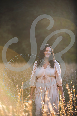 Esther - Senior_102721_0585