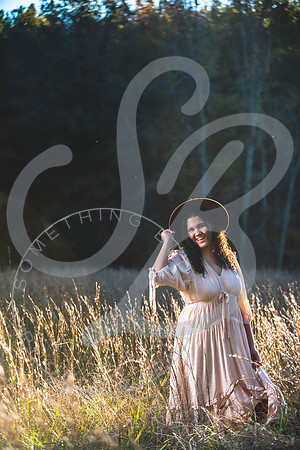 Esther - Senior_102721_0553
