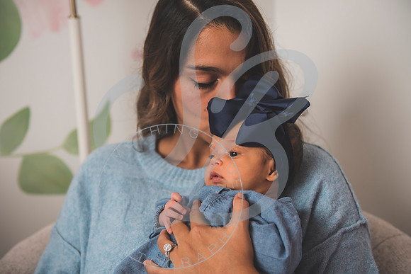 Mia - 5 weeks_102921_0082