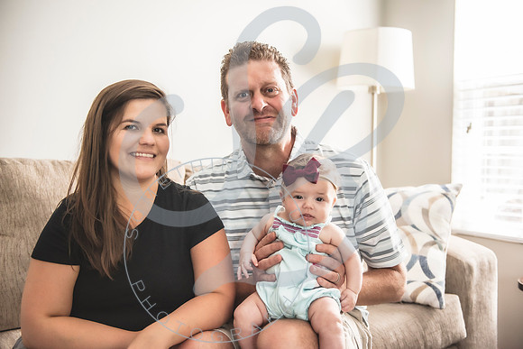 MacKenzie - 4 month_062522_0180
