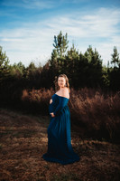 Lindsay - Maternity_112522_0007