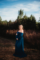 Lindsay - Maternity_112522_0014