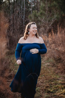 Lindsay - Maternity_112522_0041