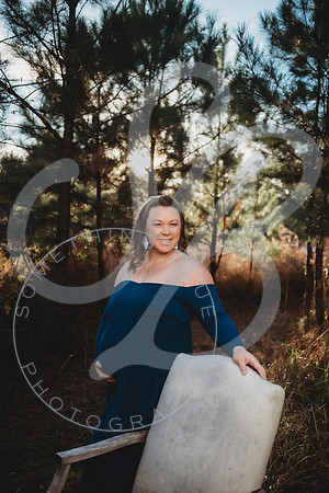 Lindsay - Maternity_112522_0096