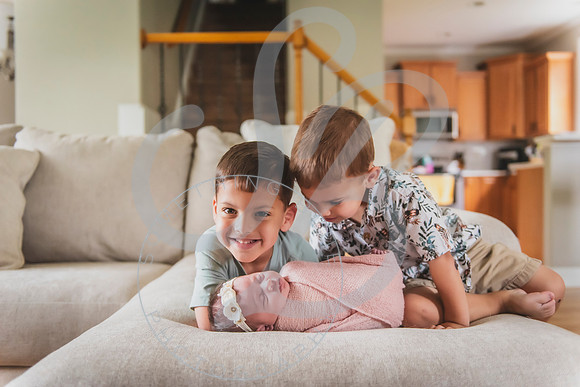Mia - Newborn_052424_0179