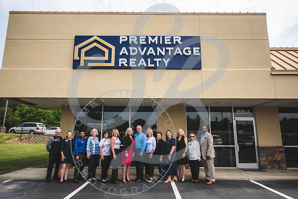 Grand Opening Premier Advantage Realty_050824_0223