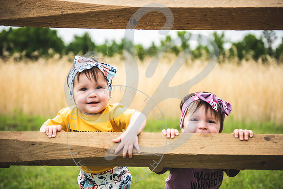 Whitfield Twins - 1 year_060322_0129