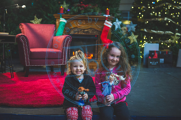 Santa's Arrival - TTC_112219_0086