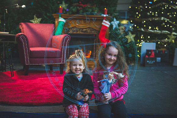 Santa's Arrival - TTC_112219_0088